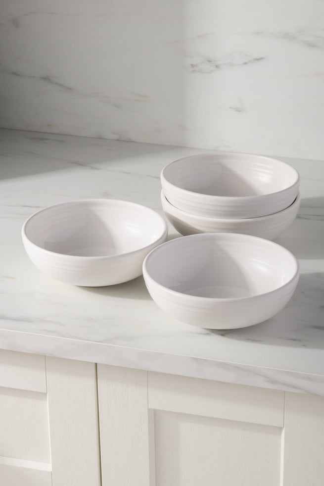 White Set of 4 Bistro Coupe 7 5/8-Inch 38OZ Medium Bowls - Image 2