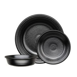 Classic Rim 3-Piece Dinnerware Set. Service for 1 Foundry
