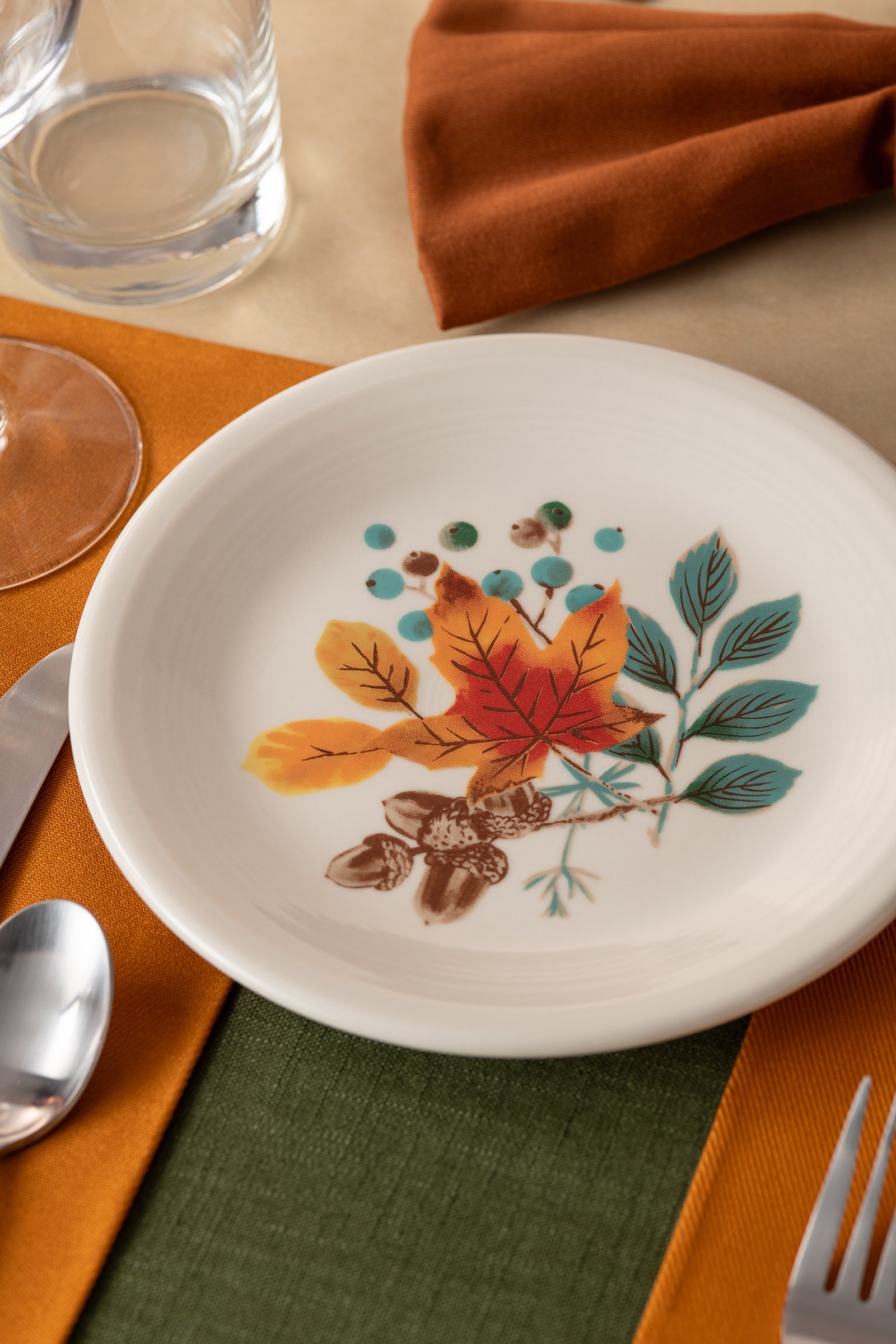 Autumn Fields Classic Rim 7 1/4 Inch Salad Plate - Image 3