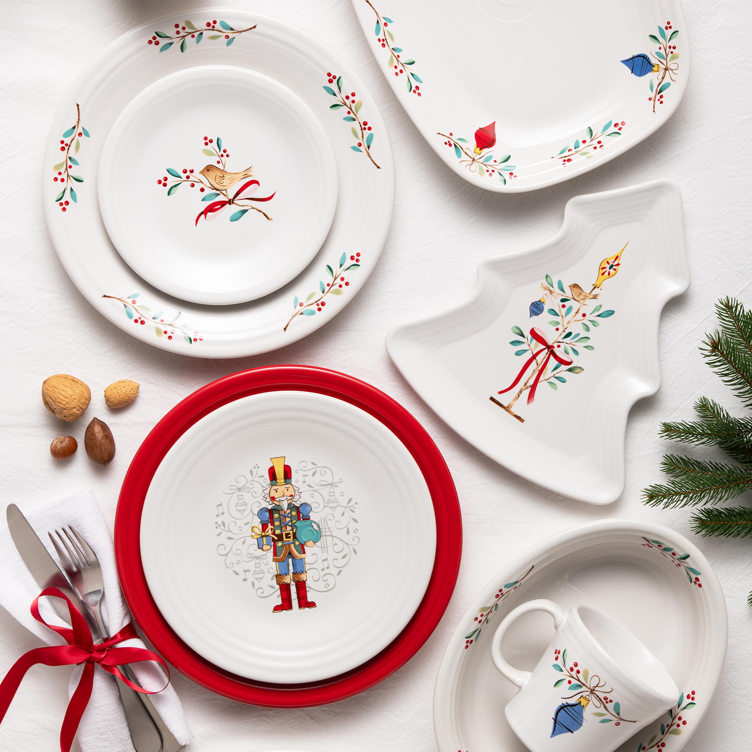 Nutcracker The Giver Classic Rim 9 Inch Luncheon Plate - Image 2