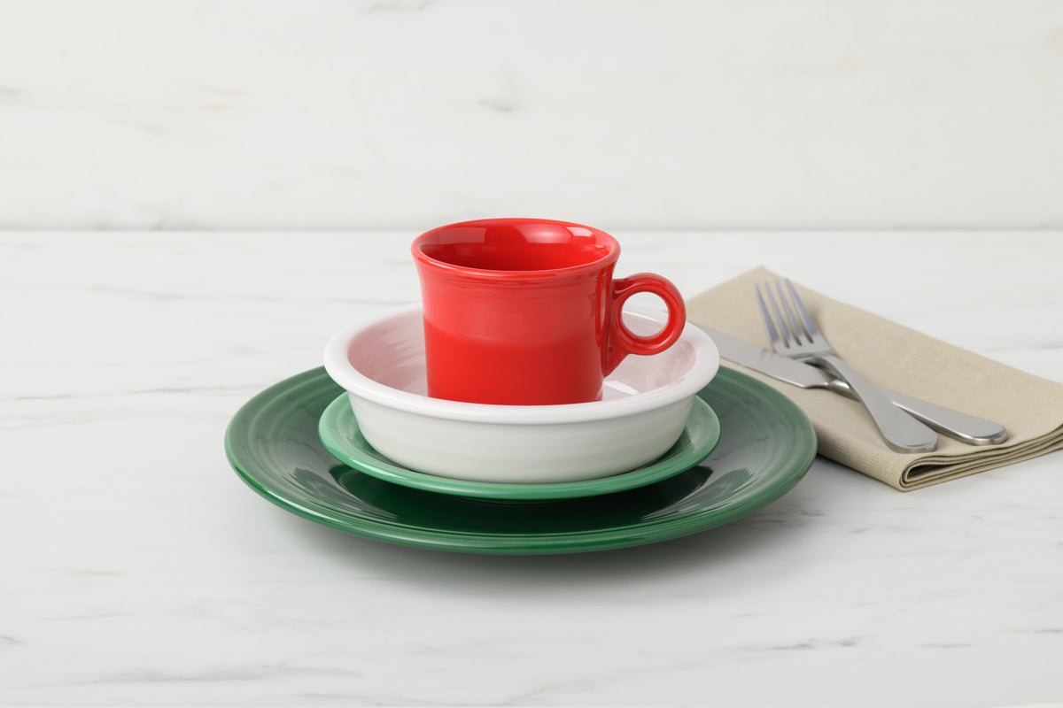 Classic Rim 4-Piece Dinnerware Set. Service for 1 - Image 14