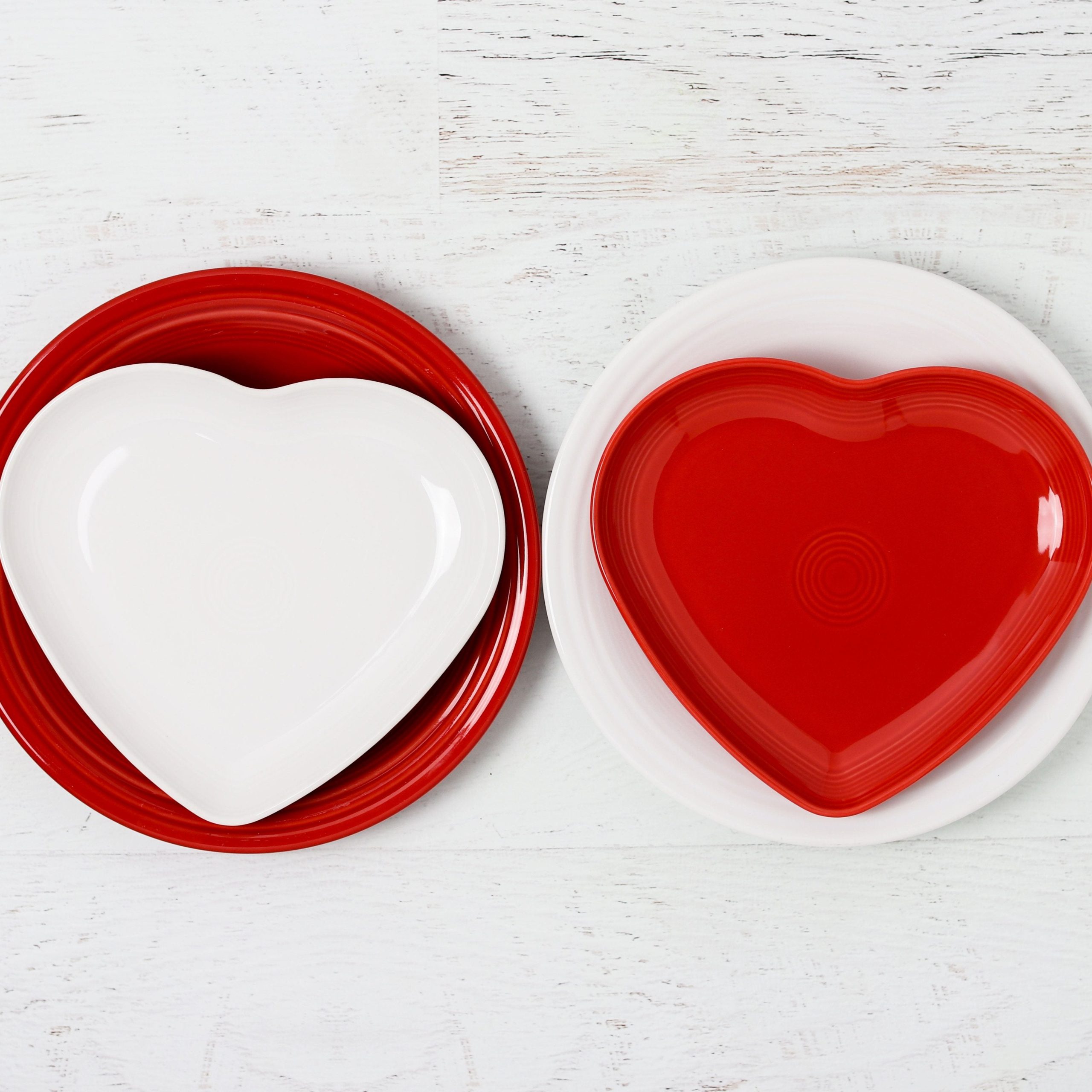 Retired Fiesta 9 Inch Heart Shaped Plate - Image 4