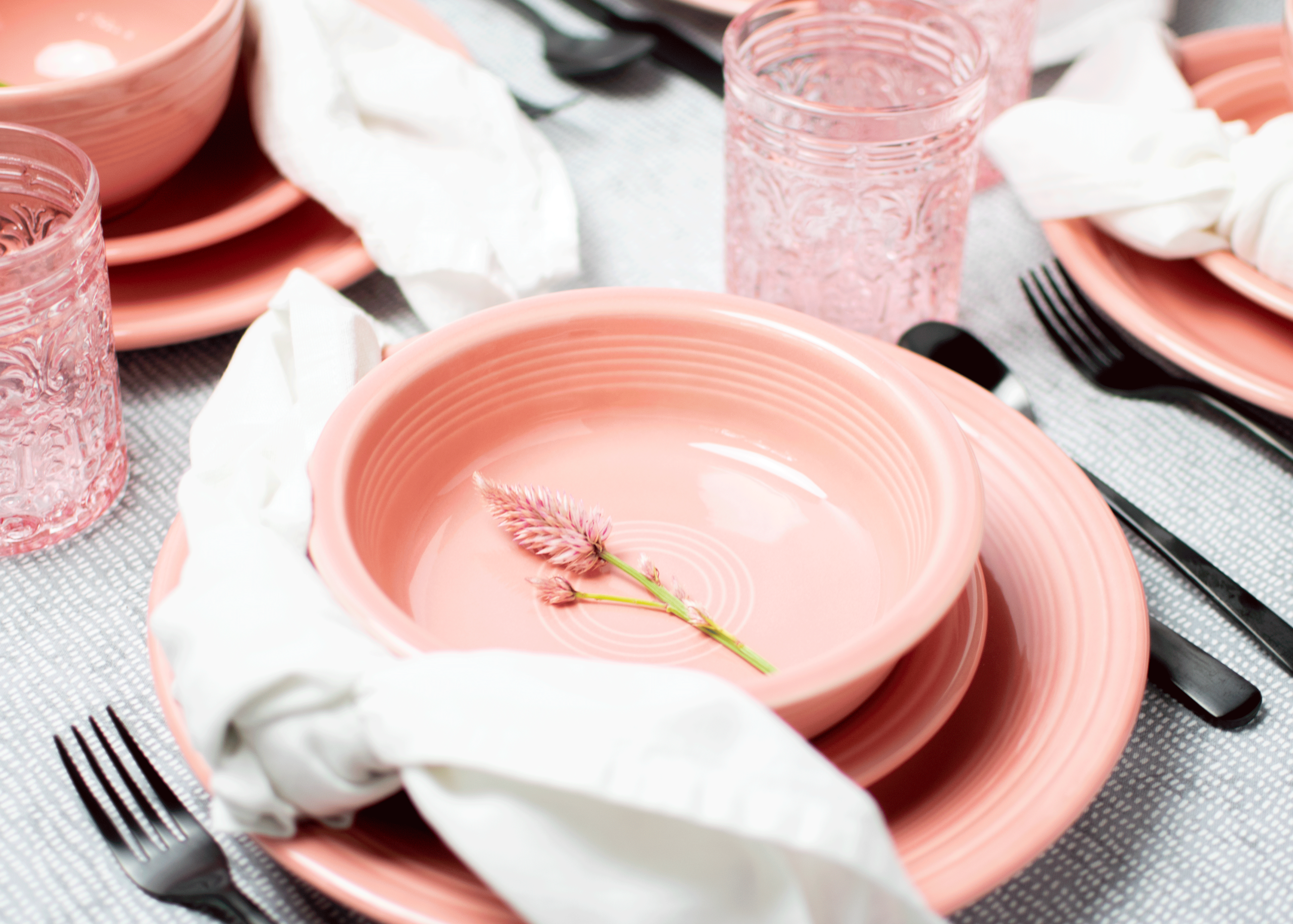 Classic Rim 3-Piece Dinnerware Set. Service for 1 - Image 3
