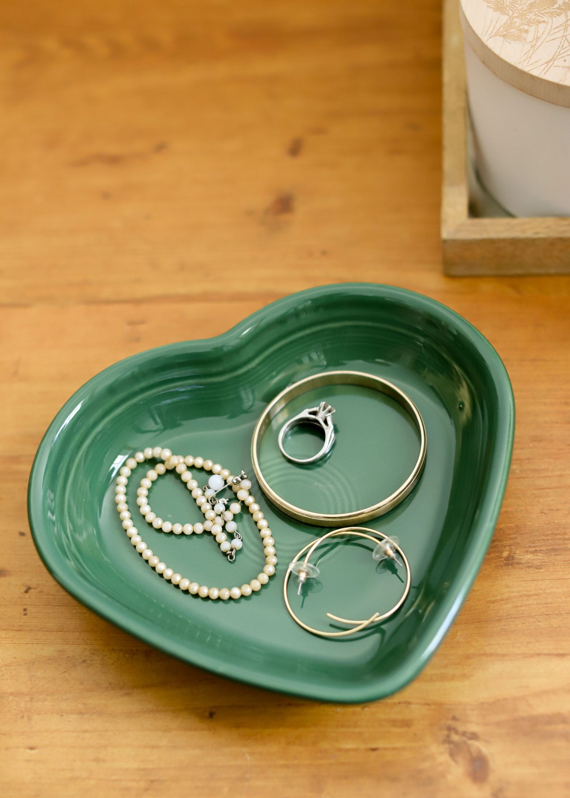 Retired Fiesta 7 1/2 Inch Medium Heart Shaped Bowl 17 OZ - Image 4